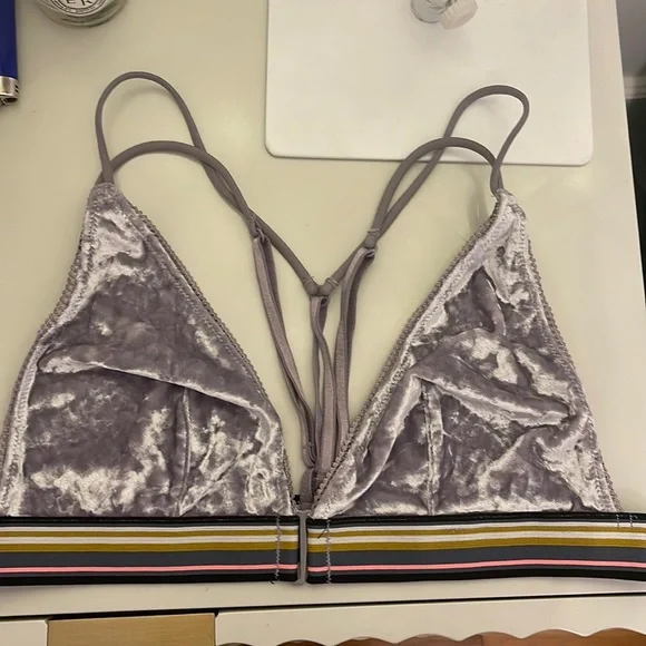 Victoria Secret Velvet Bralette - Picture 2 of 5